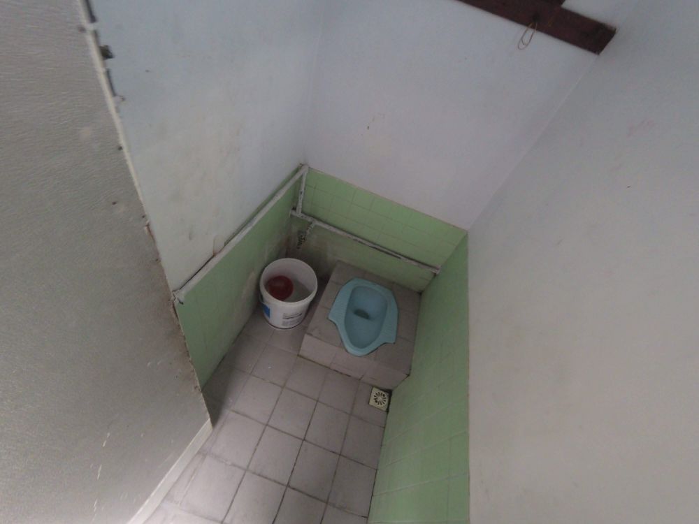 Kamar Mandi Jongkok